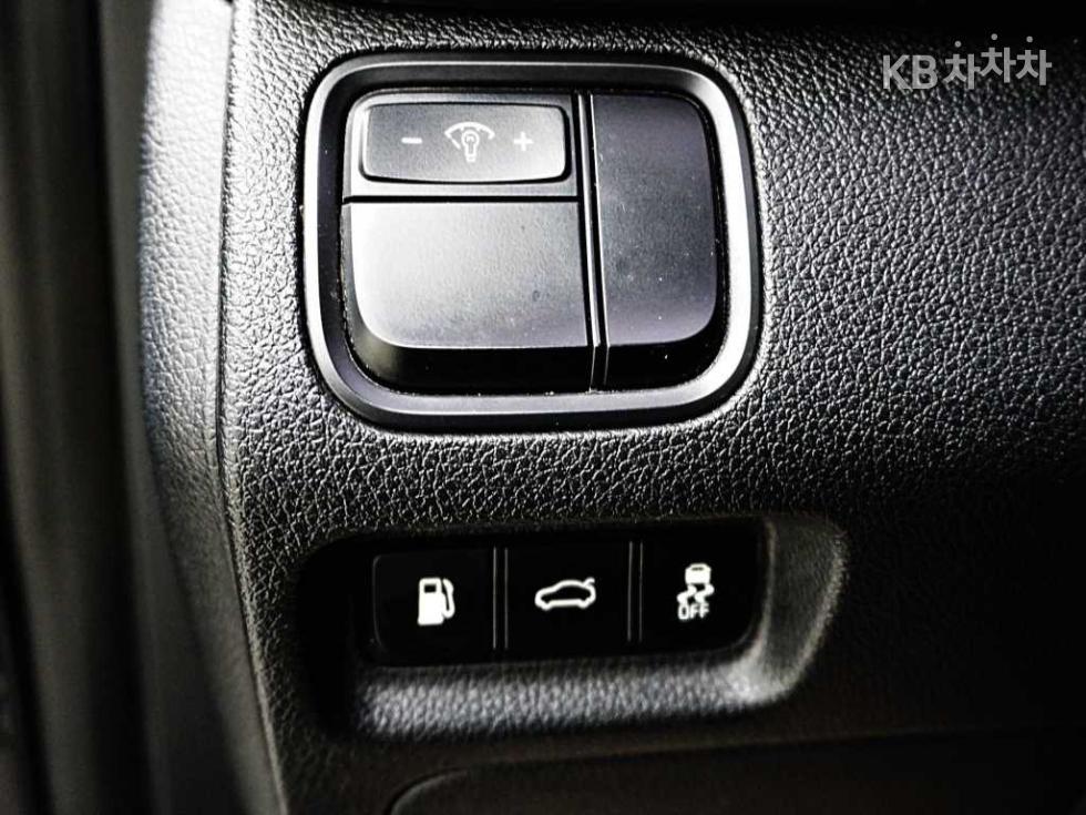 Kia K5 — miniaturë 16