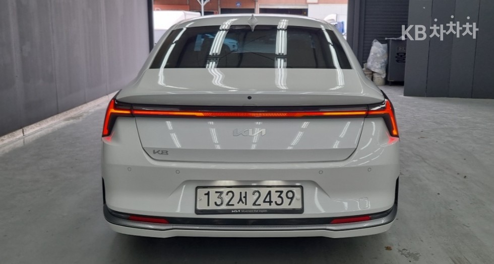 Kia K8 — miniaturë 4