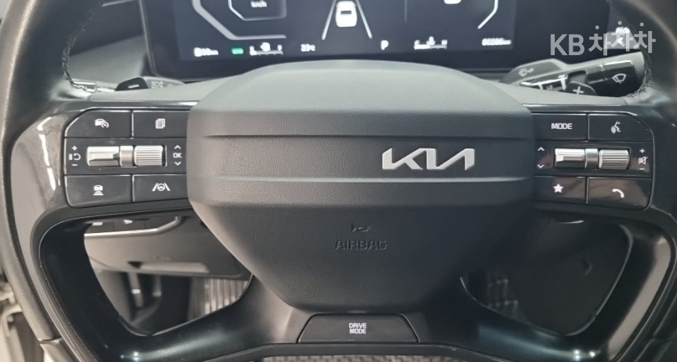 Kia K8 — miniaturë 11
