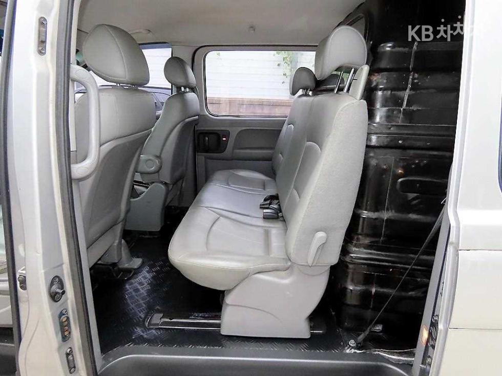 Hyundai Starex — miniaturë 6