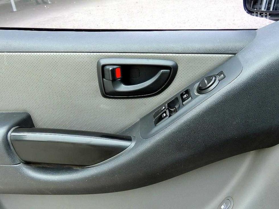 Hyundai Starex — miniaturë 11