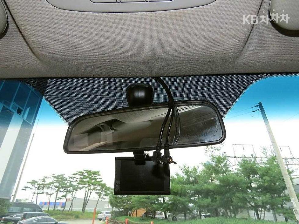 Hyundai Starex — miniaturë 14