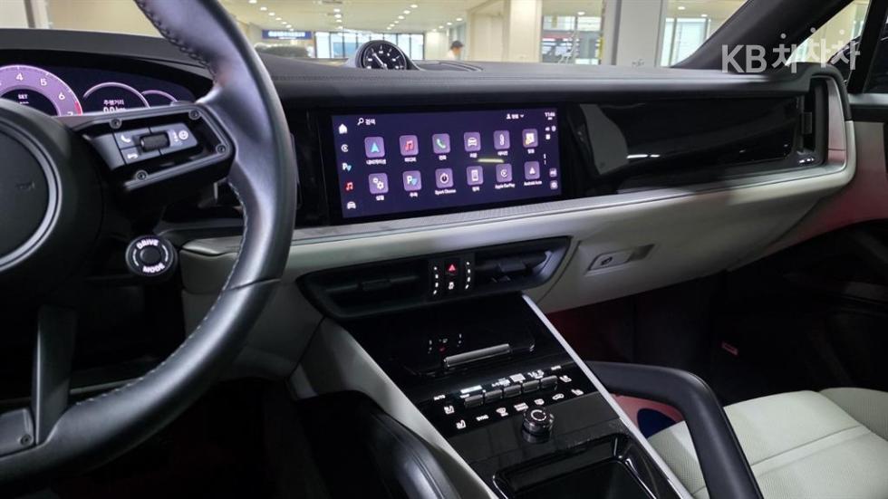 Porsche Cayenne — miniaturë 6