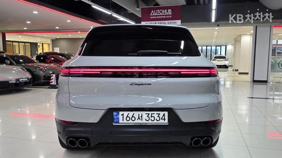 Porsche Cayenne — miniaturë 14