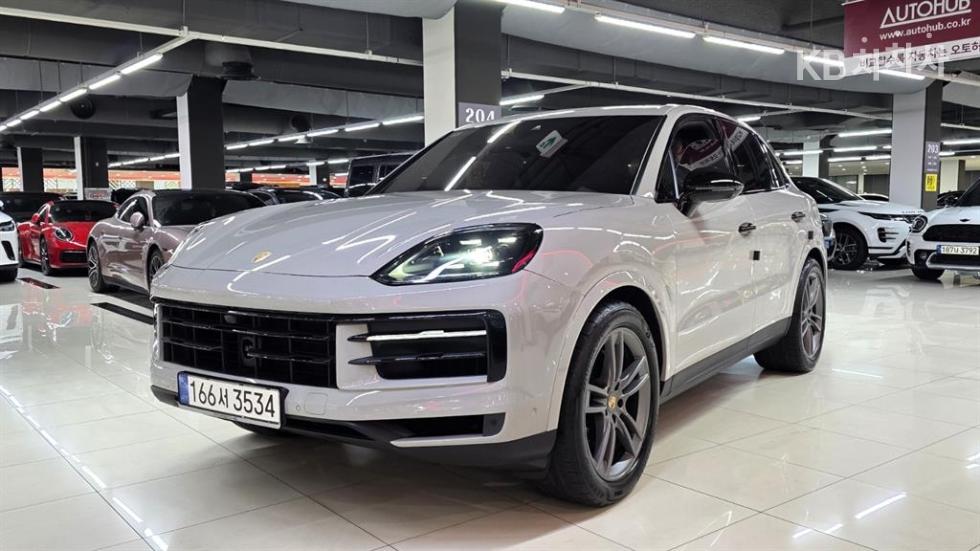 Porsche Cayenne — miniaturë 17
