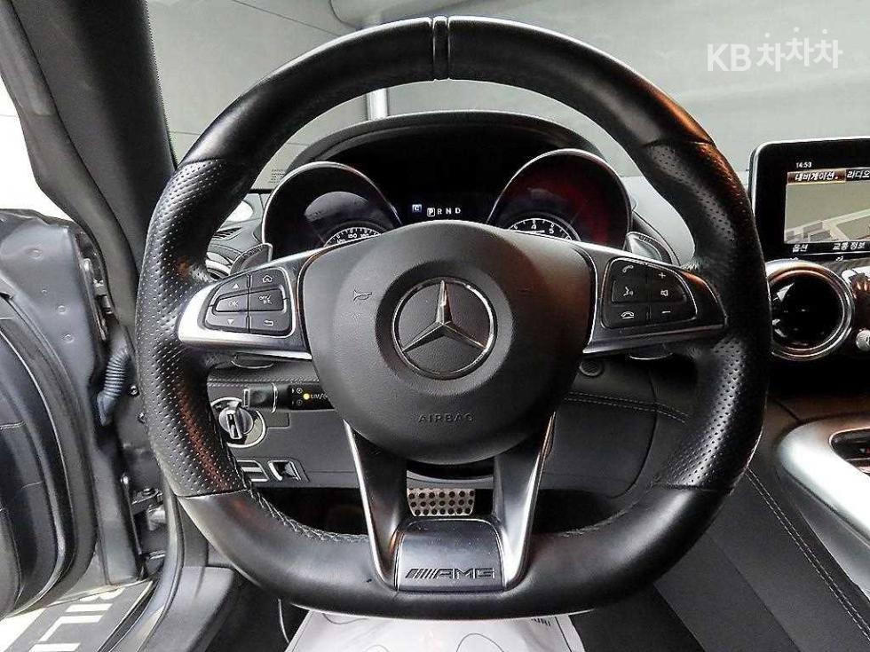 2016 Mercedes-Benz AMG GT photo