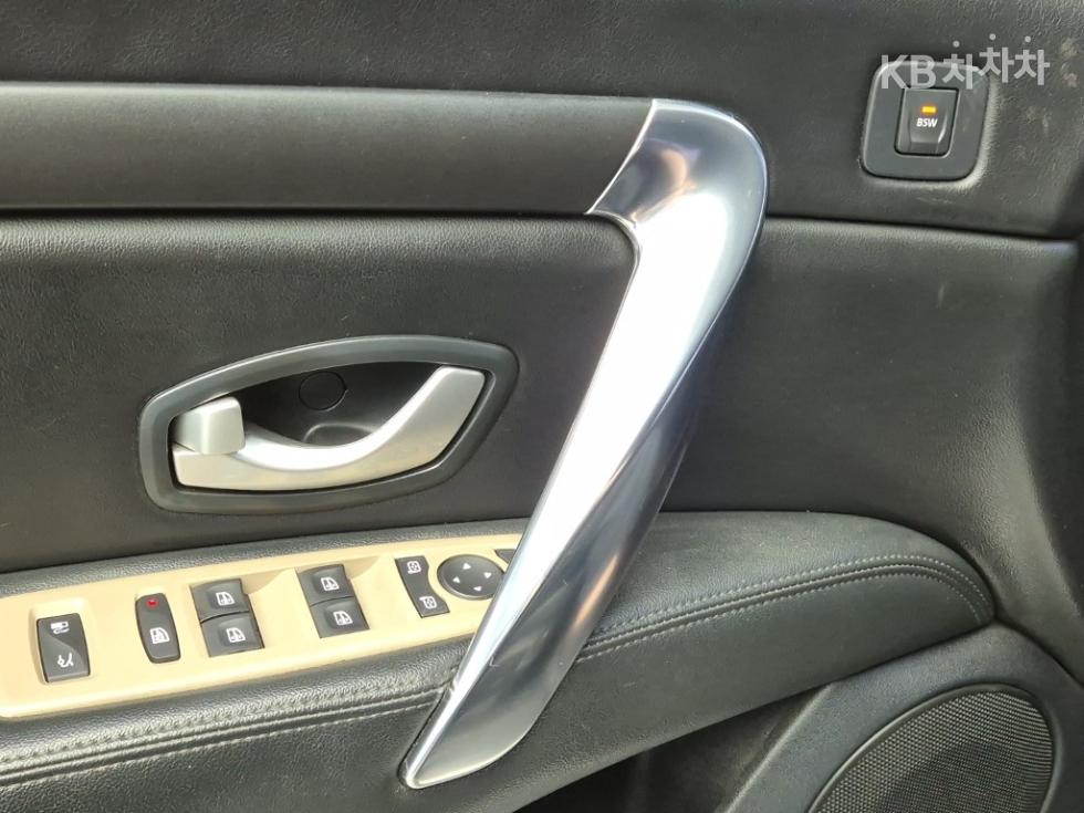 Renault Samsung SM7 — miniaturë 17