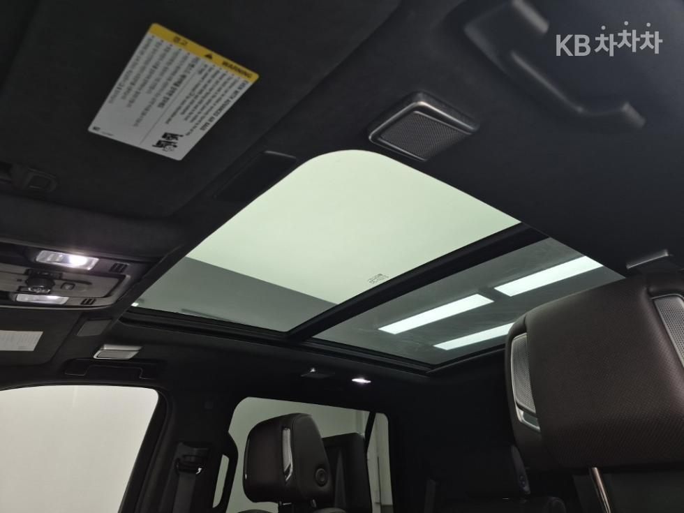 Cadillac Escalade — miniaturë 13