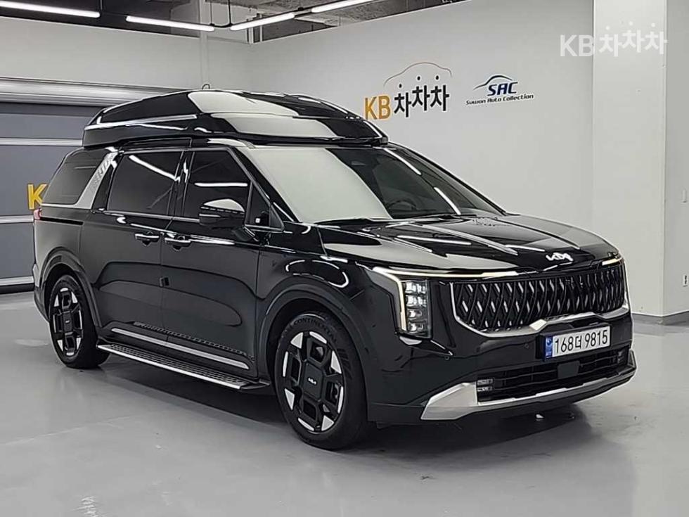 2024 Kia 4 photo