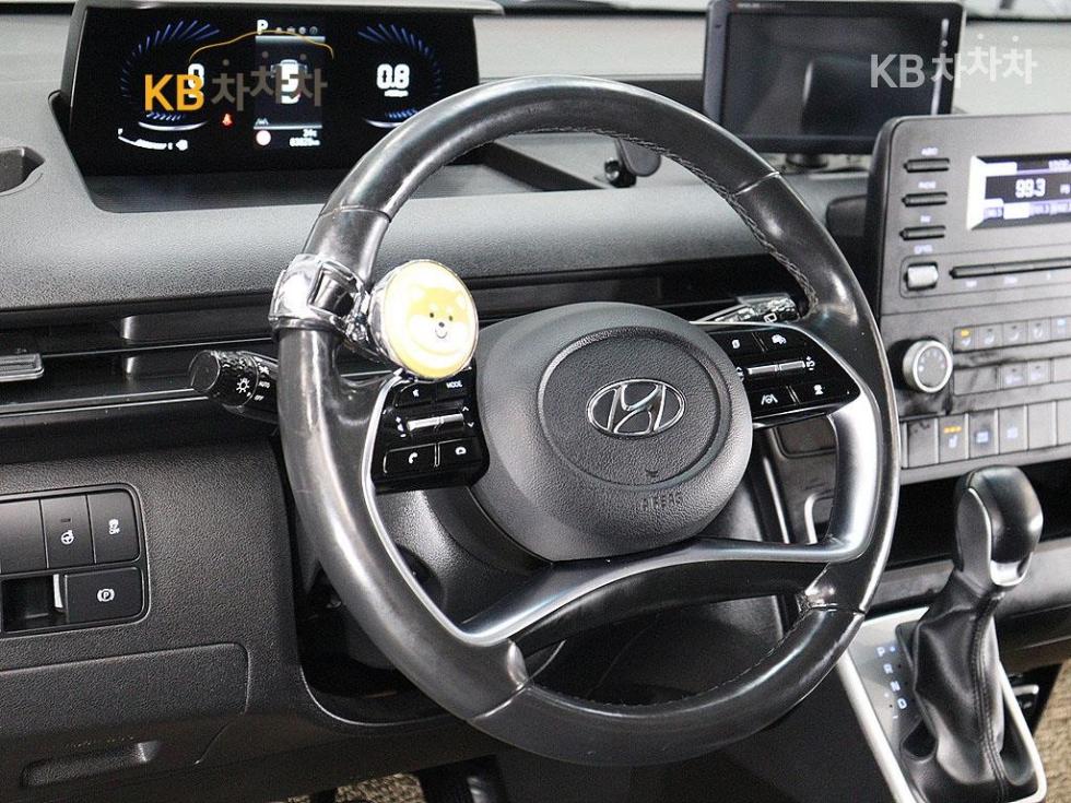 Hyundai Staria — miniaturë 17