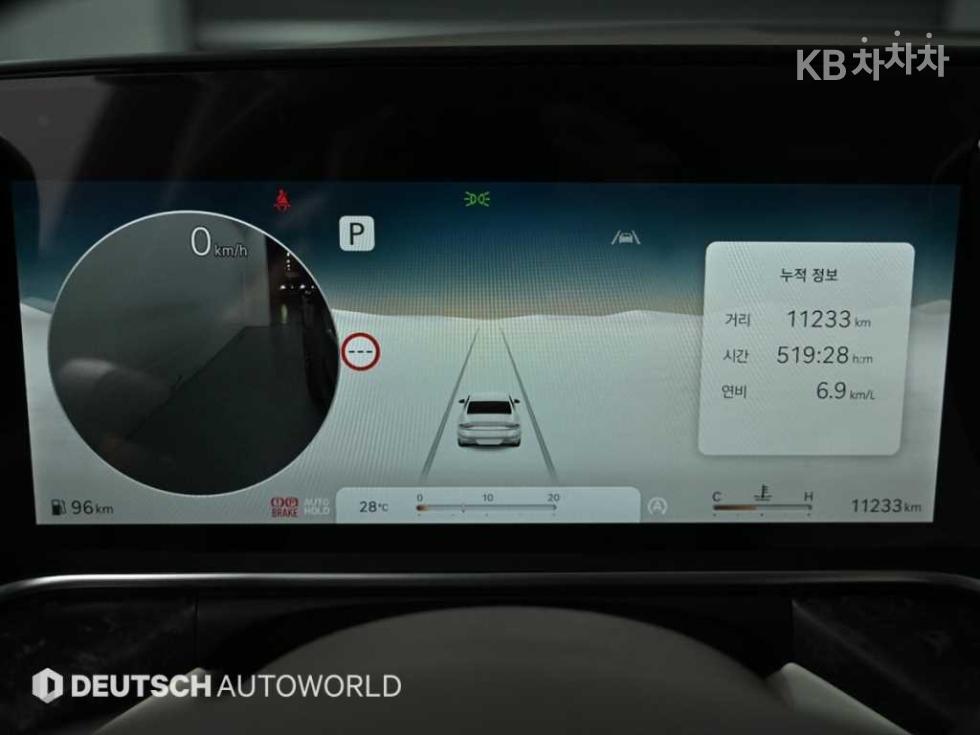 Genesis G90 — miniaturë 8