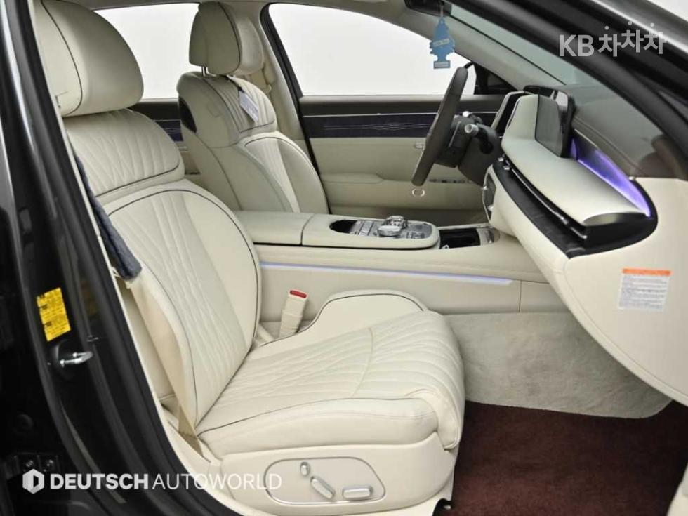 Genesis G90 — miniaturë 10