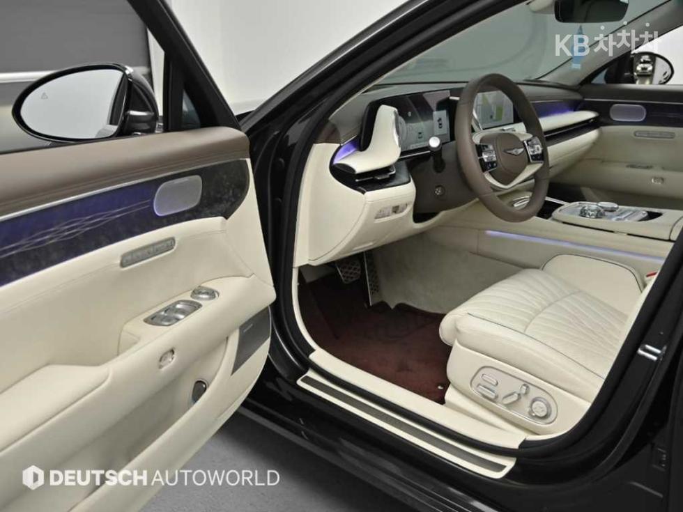 Genesis G90 — miniaturë 11