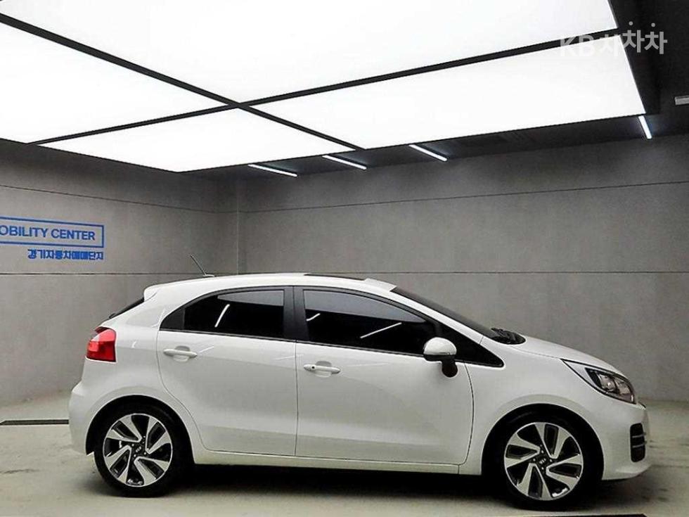 2015 Kia Used Car photo