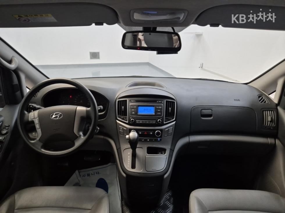 Hyundai Starex — miniaturë 7