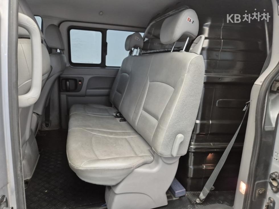 Hyundai Starex — miniaturë 12