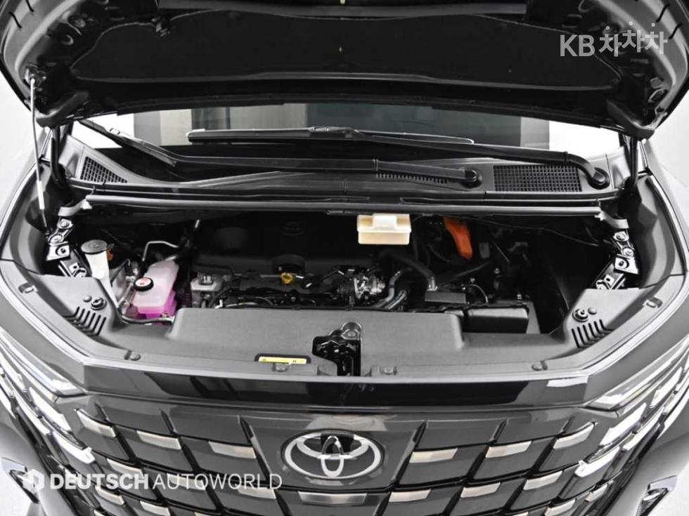 Toyota Alphard — miniaturë 6