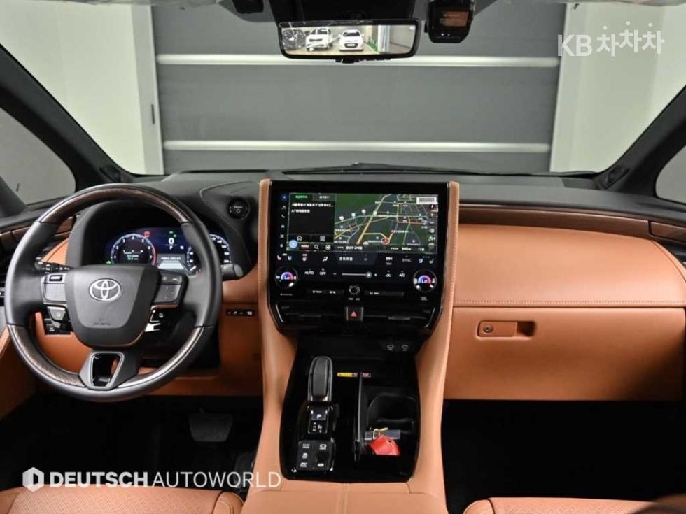 Toyota Alphard — miniaturë 7