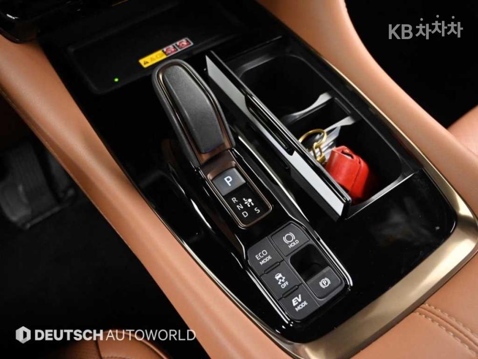 Toyota Alphard — miniaturë 9