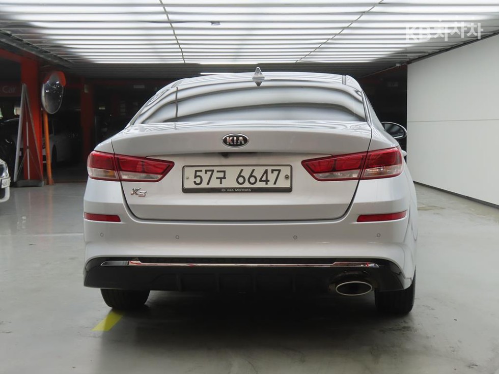 Kia K5 — miniaturë 3
