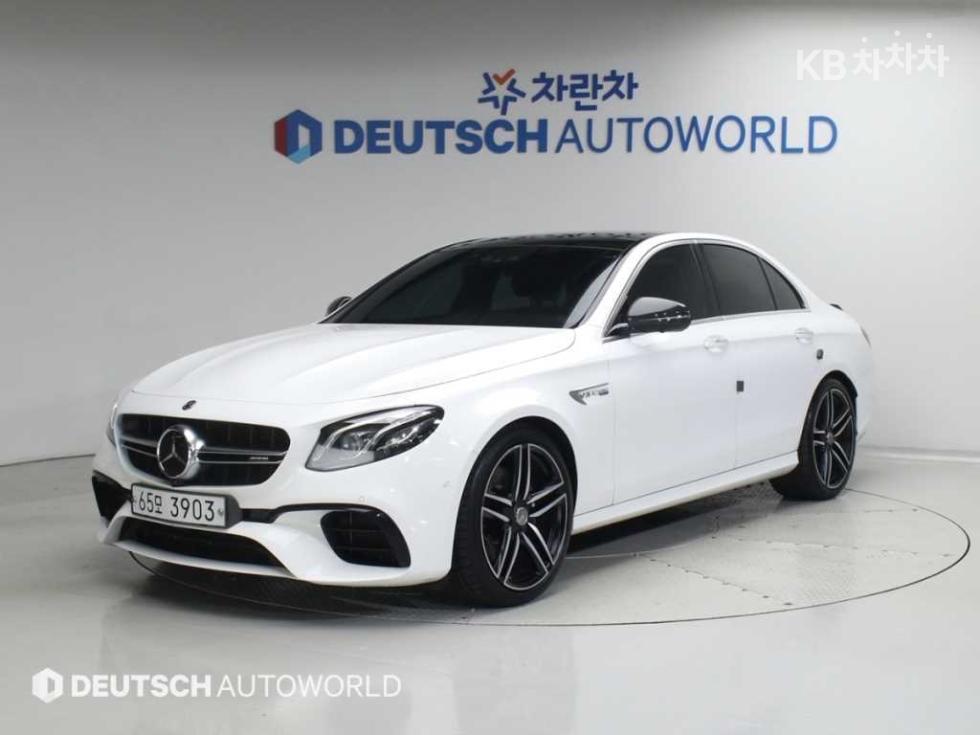 مرسيدس E-Class