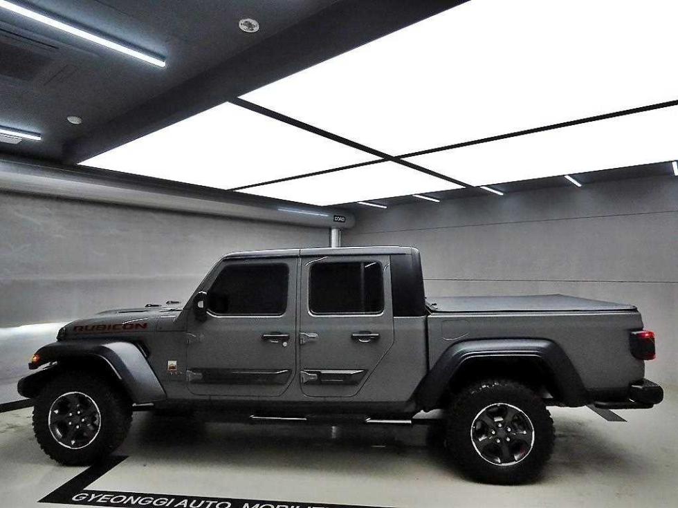 2022 Jeep Used Car photo