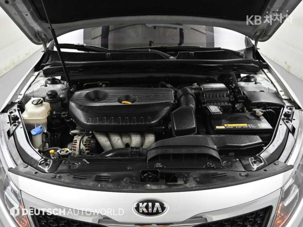 Kia K5 — miniaturë 6