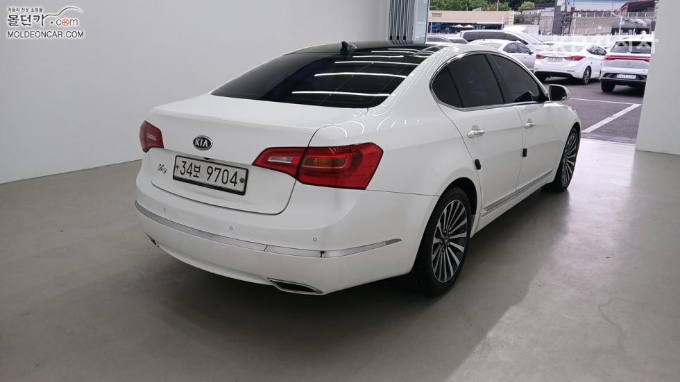 Kia K7 — miniaturë 2
