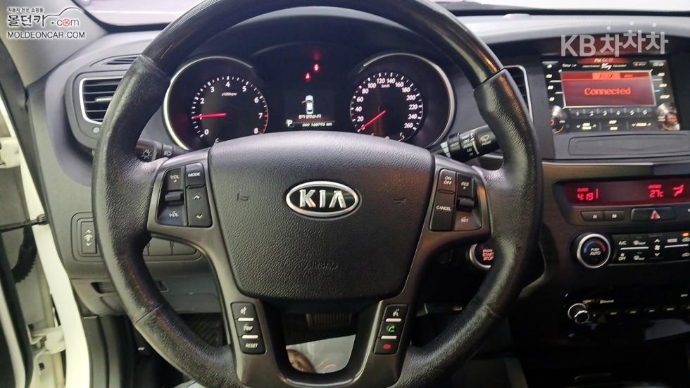 Kia K7 — miniaturë 9