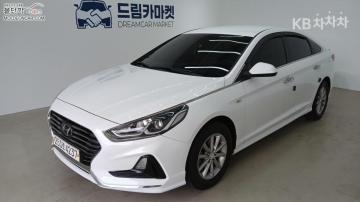 Hyundai Sonata 2.0 LPi 렌터카 — foto 1