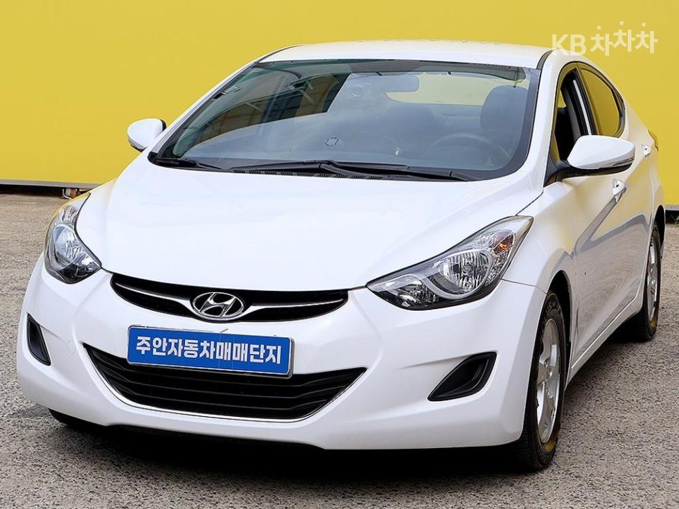 Hyundai Avante — miniaturë 2
