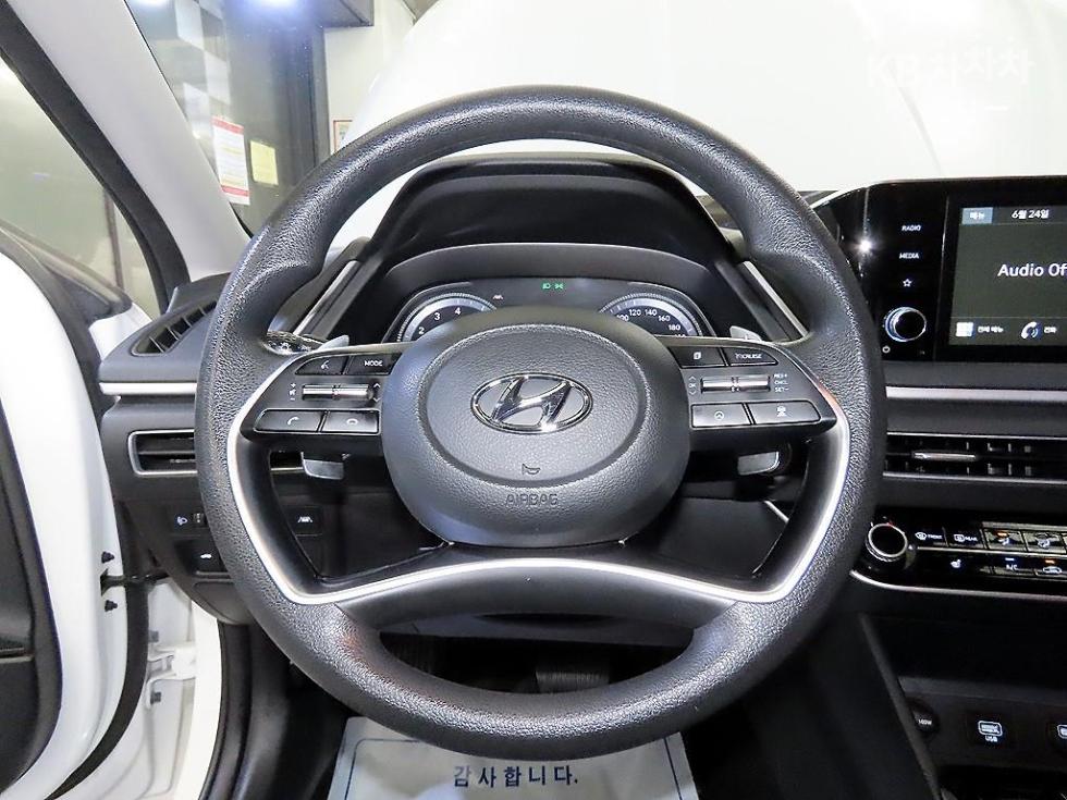 Hyundai Sonata — miniaturë 8