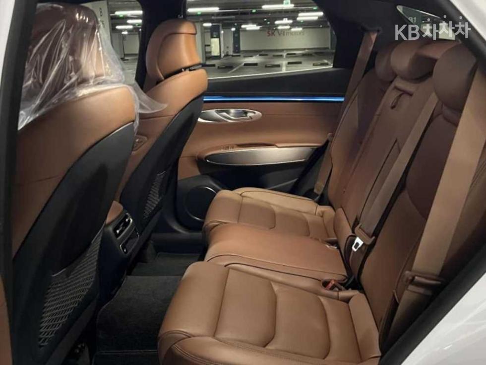 2026 Genesis GV70 photo