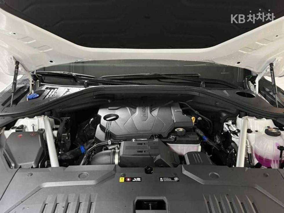 2026 Genesis GV70 photo