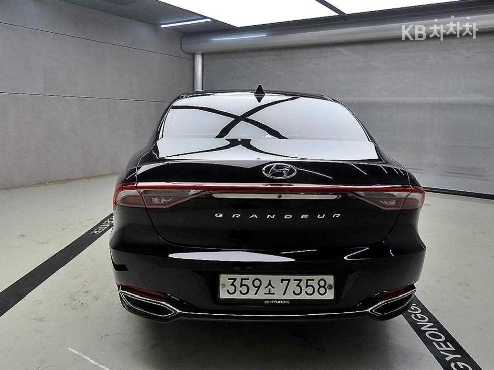 2019 Hyundai Used Car photo