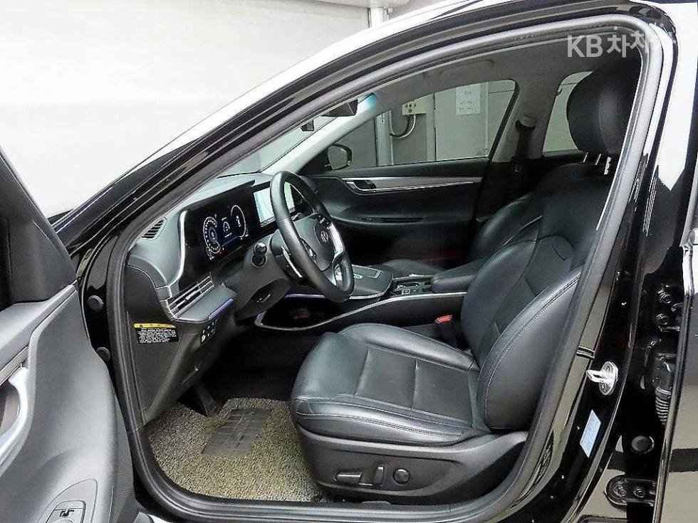 2019 Hyundai Used Car photo