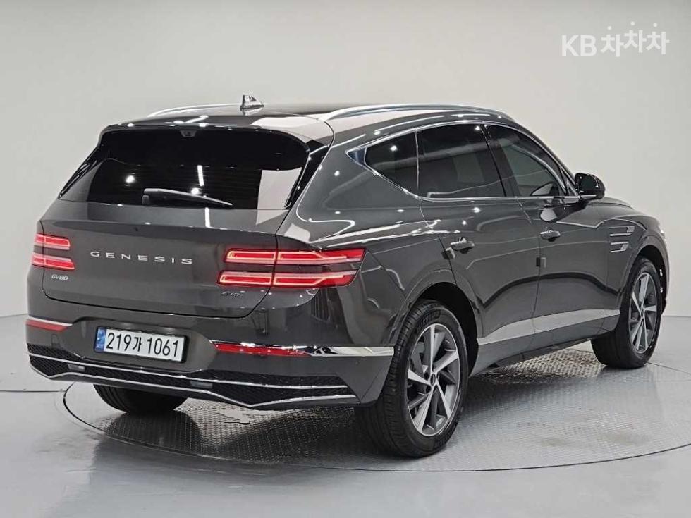 2024 Genesis GV80 photo