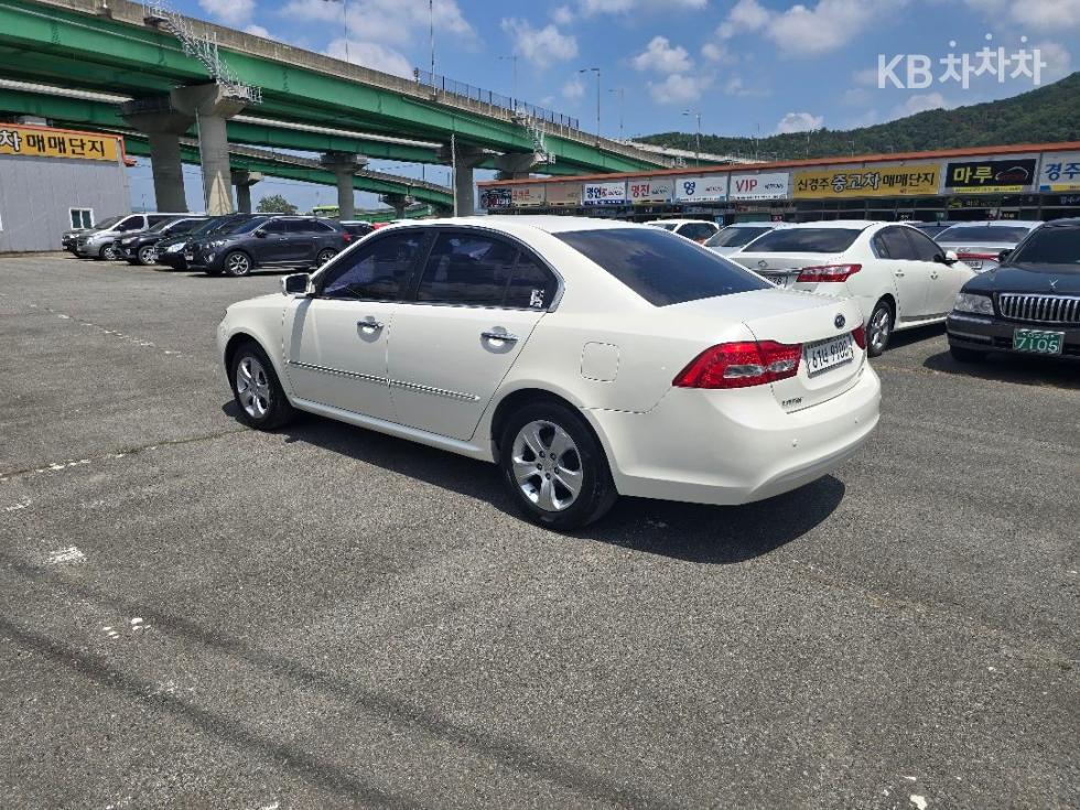 Kia K5 — miniaturë 4