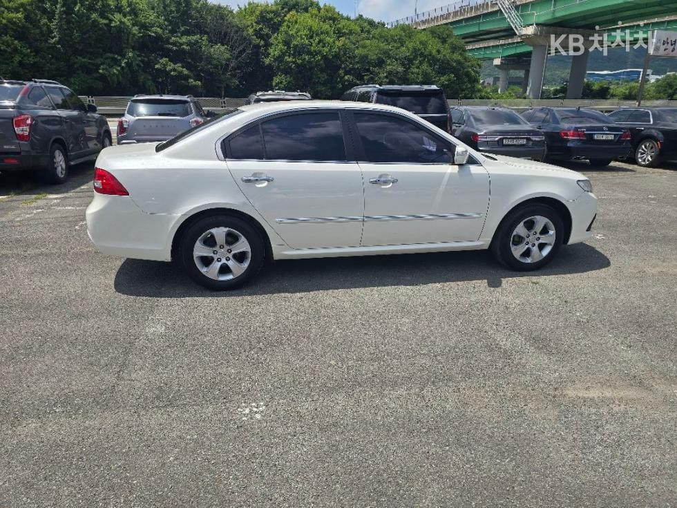 Kia K5 — miniaturë 7