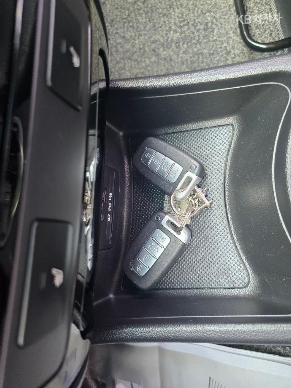 Kia K5 — miniaturë 13