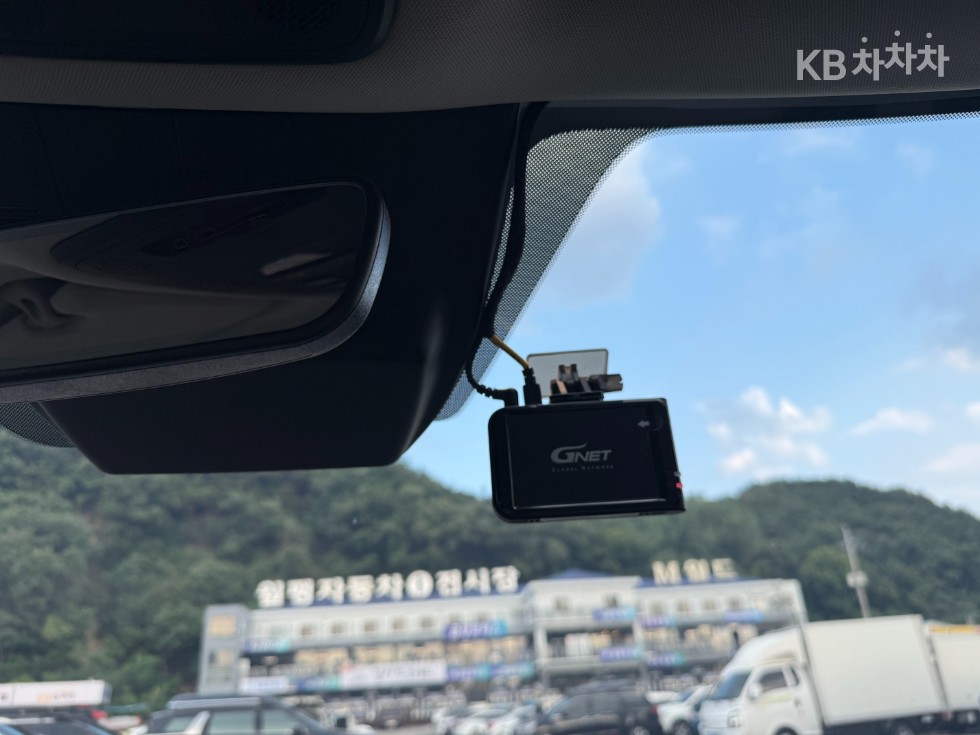 Kia Carnival — miniaturë 22