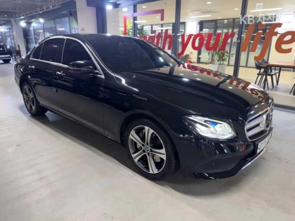 2018 Mercedes-Benz E (W213) photo