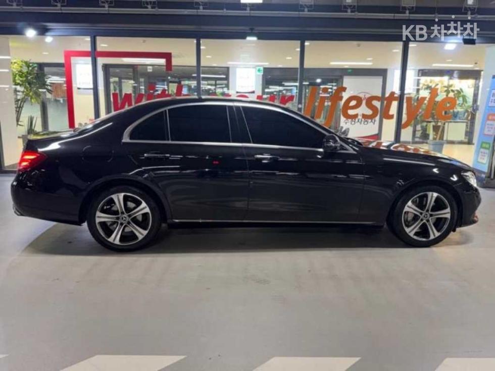 2018 Mercedes-Benz E (W213) photo