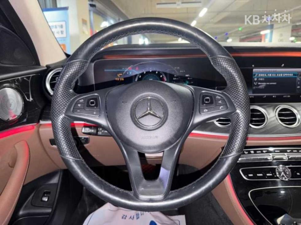 2018 Mercedes-Benz E (W213) photo