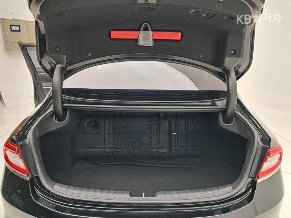 Hyundai Grandeur — miniaturë 18