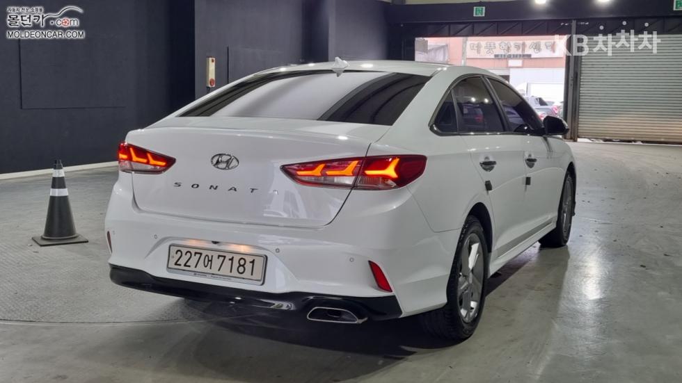 Hyundai Sonata — miniaturë 2