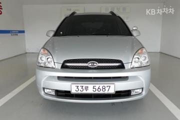 Kia Carens 2.0 LPI GLX — foto 1