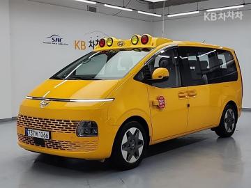 Hyundai Staria 3.5 LPi 11인승 — foto 1