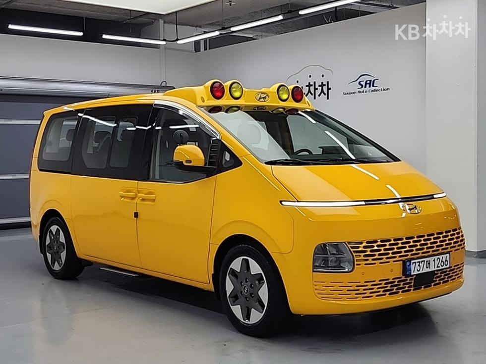 Hyundai Staria — miniaturë 4
