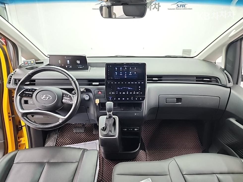 Hyundai Staria — miniaturë 7
